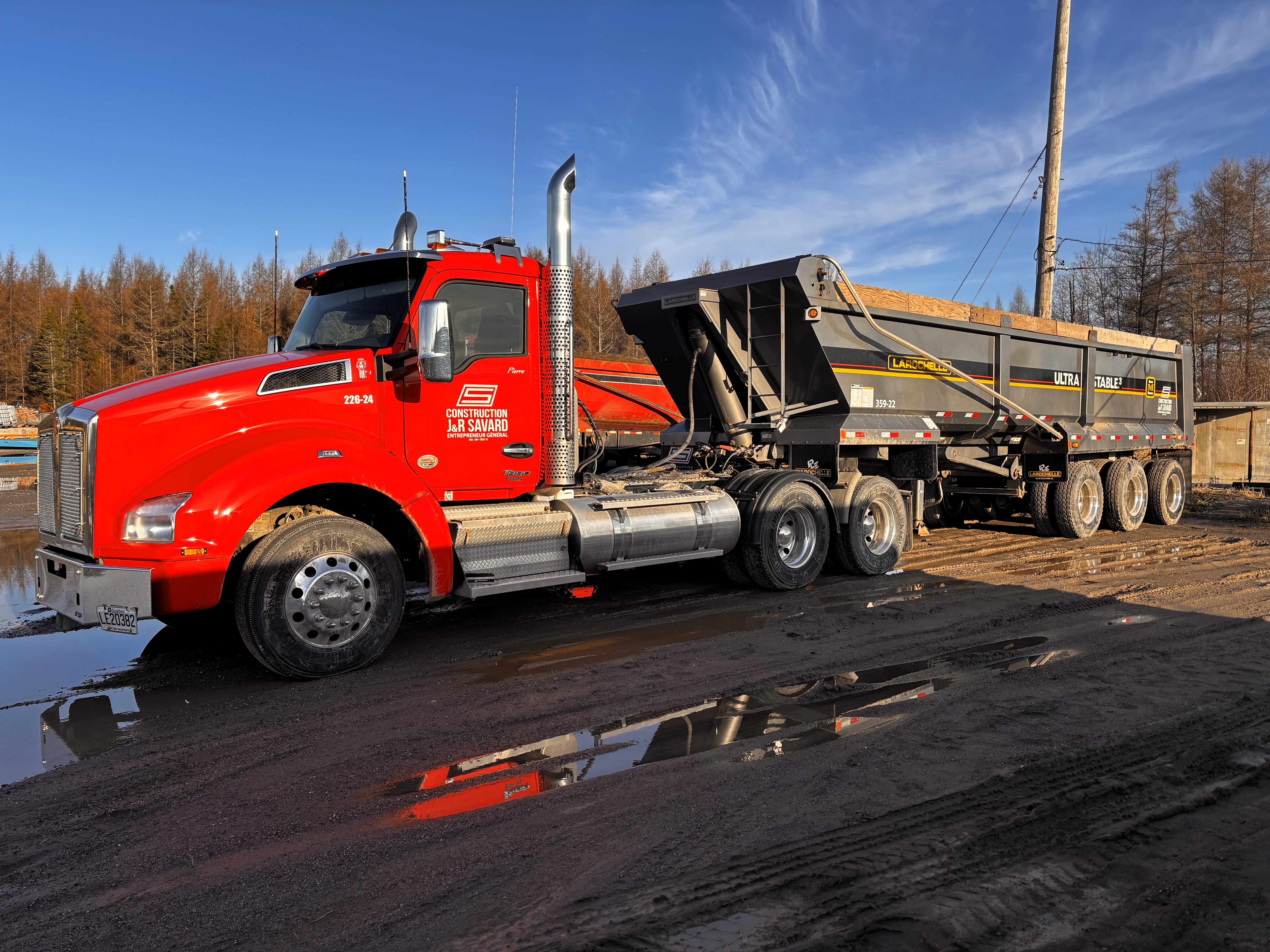 Transport de matériaux granulaire - Construction JR Savard